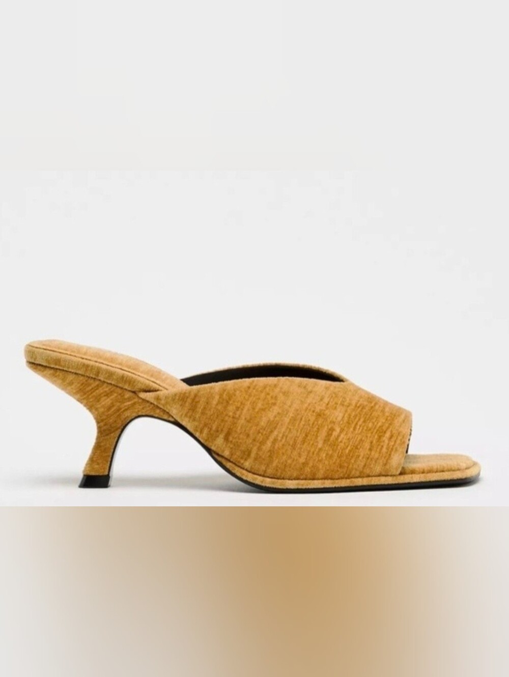 Zara Women’s Open-Toe Mule Heels in Mustard Yellow - Picture 2 of 7